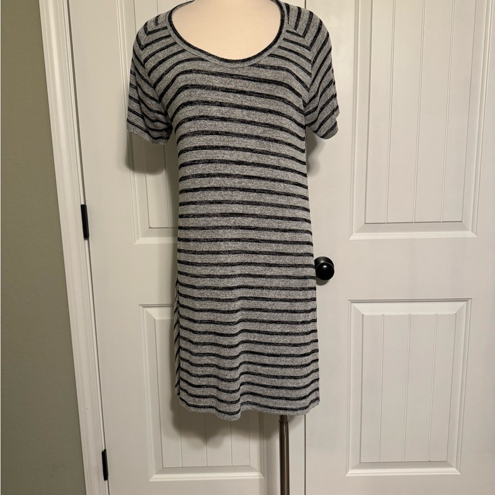 Rag and Bone Gray and Black Striped Dress size Medium EUC
